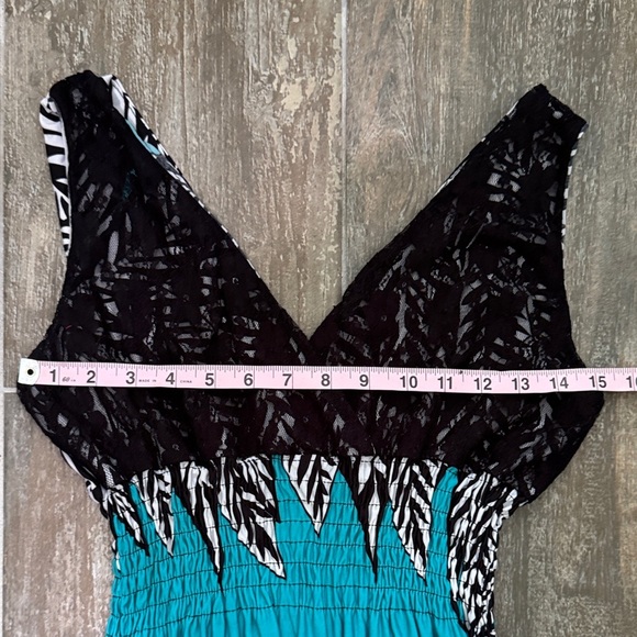 Zebra Black and Teal Maxi Dress - Picture 5 of 8